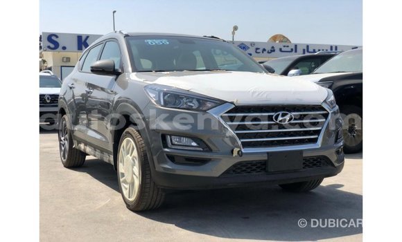 Imported Hyundai Tucson Green Makiinaa iti Import - Dubai keessatti Central Kenya keessatti Imported Hyundai Tucson Green Makiinaa iti Import - Dubai keessatti Central Kenya keessatti