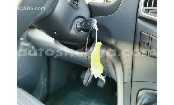 Imported Hyundai Cargo White Makiinaa iti Import - Dubai keessatti Central Kenya keessatti Imported Hyundai Cargo White Makiinaa iti Import - Dubai keessatti Central Kenya keessatti