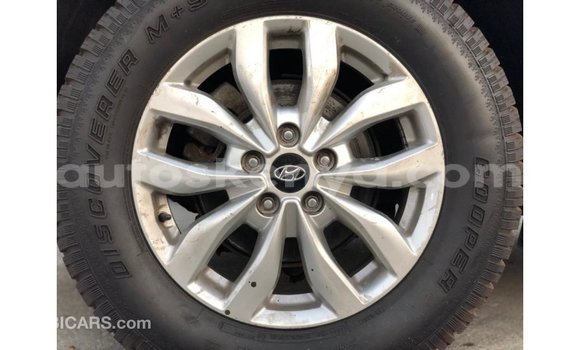 Nunua Imported Hyundai Santa Fe Nyingine Gari ndani ya Import - Dubai nchini Kati Kenya Nunua Imported Hyundai Santa Fe Nyingine Gari ndani ya Import - Dubai nchini Kati Kenya