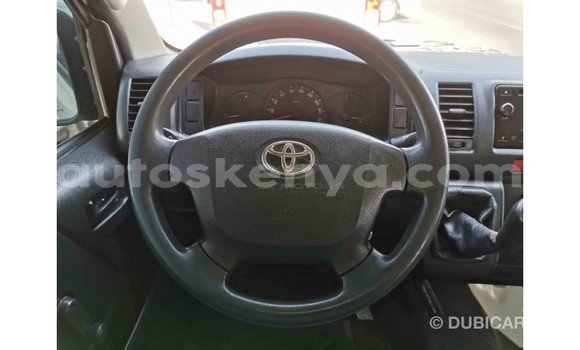 Nunua Imported Toyota Hiace Nyeupe Gari ndani ya Import - Dubai nchini Kati Kenya Nunua Imported Toyota Hiace Nyeupe Gari ndani ya Import - Dubai nchini Kati Kenya