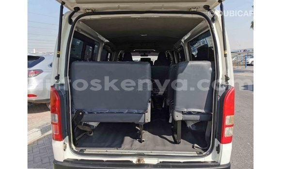 Nunua Imported Toyota Hiace Nyeupe Gari ndani ya Import - Dubai nchini Kati Kenya Nunua Imported Toyota Hiace Nyeupe Gari ndani ya Import - Dubai nchini Kati Kenya