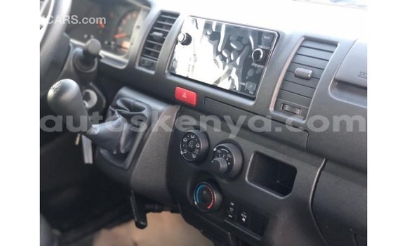 Buy Import Toyota DA White Truck in Import - Dubai in Central Kenya Buy Import Toyota DA White Truck in Import - Dubai in Central Kenya