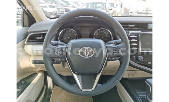 Nunua Imported Toyota Camry Nyeusi Gari ndani ya Import - Dubai nchini Kati Kenya Nunua Imported Toyota Camry Nyeusi Gari ndani ya Import - Dubai nchini Kati Kenya