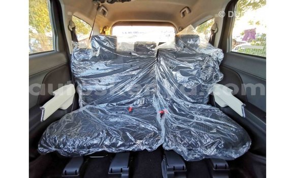 Nunua Imported Toyota Rush Brown Gari ndani ya Import - Dubai nchini Kati Kenya Nunua Imported Toyota Rush Brown Gari ndani ya Import - Dubai nchini Kati Kenya