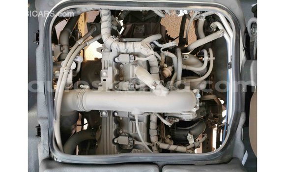 Nunua Imported Toyota Coaster Nyeupe Gari ndani ya Import - Dubai nchini Kati Kenya Nunua Imported Toyota Coaster Nyeupe Gari ndani ya Import - Dubai nchini Kati Kenya