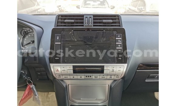Nunua Imported Toyota Prado Nyeupe Gari ndani ya Import - Dubai nchini Kati Kenya Nunua Imported Toyota Prado Nyeupe Gari ndani ya Import - Dubai nchini Kati Kenya