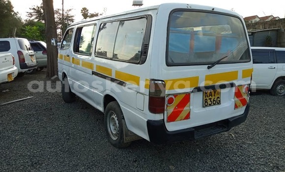 Buy Used Toyota Hiace White Car in Kiambu in Central Kenya Buy Used Toyota Hiace White Car in Kiambu in Central Kenya