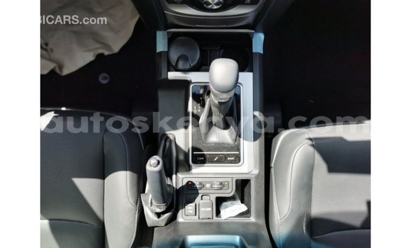Nunua Imported Toyota Prado Nyingine Gari ndani ya Import - Dubai nchini Kati Kenya Nunua Imported Toyota Prado Nyingine Gari ndani ya Import - Dubai nchini Kati Kenya