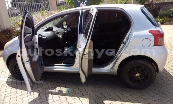 Buy Used Toyota Vitz Silver Car in Kiambu in Central Kenya Buy Used Toyota Vitz Silver Car in Kiambu in Central Kenya