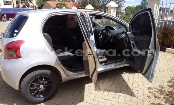 Buy Used Toyota Vitz Silver Car in Kiambu in Central Kenya Buy Used Toyota Vitz Silver Car in Kiambu in Central Kenya