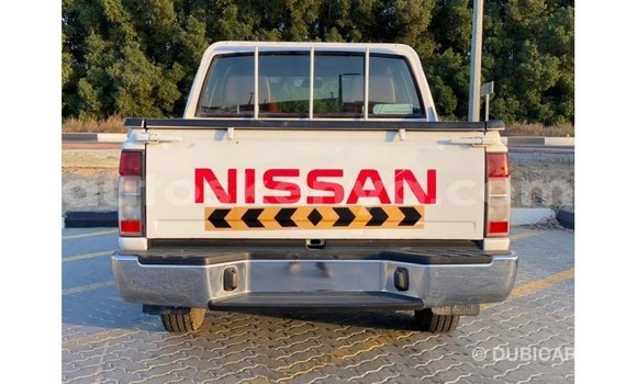 Buy Import Nissan Pickup White Car in Import - Dubai in Central Kenya Buy Import Nissan Pickup White Car in Import - Dubai in Central Kenya