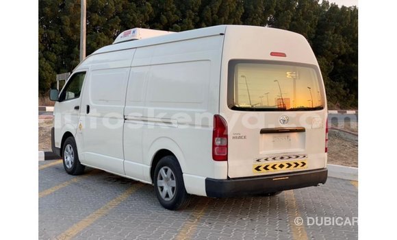 Buy Import Toyota Hiace White Car in Import - Dubai in Central Kenya Buy Import Toyota Hiace White Car in Import - Dubai in Central Kenya