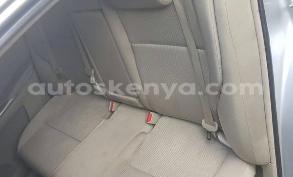 Oofamaa Toyota Premio Silver Makiinaa iti Nairobi keessatti Nairobi keessatti Oofamaa Toyota Premio Silver Makiinaa iti Nairobi keessatti Nairobi keessatti