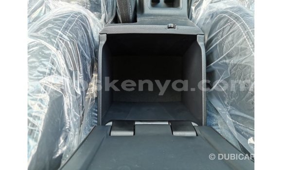 Imported Toyota Hilux White Makiinaa iti Import - Dubai keessatti Central Kenya keessatti Imported Toyota Hilux White Makiinaa iti Import - Dubai keessatti Central Kenya keessatti