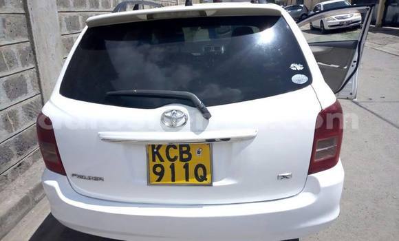 Oofamaa Toyota Fielder White Makiinaa iti Nairobi keessatti Nairobi keessatti Oofamaa Toyota Fielder White Makiinaa iti Nairobi keessatti Nairobi keessatti