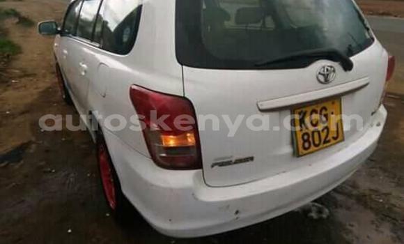 Oofamaa Toyota Fielder White Makiinaa iti Nairobi keessatti Nairobi keessatti Oofamaa Toyota Fielder White Makiinaa iti Nairobi keessatti Nairobi keessatti
