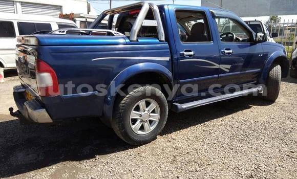 Oofamaa Isuzu D–MAX Blue Makiinaa iti Nairobi keessatti Nairobi keessatti Oofamaa Isuzu D–MAX Blue Makiinaa iti Nairobi keessatti Nairobi keessatti