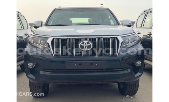 Nunua Imported Toyota Prado Bluu Gari ndani ya Import - Dubai nchini Kati Kenya Nunua Imported Toyota Prado Bluu Gari ndani ya Import - Dubai nchini Kati Kenya