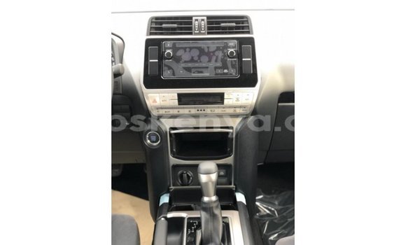 Nunua Imported Toyota Prado Bluu Gari ndani ya Import - Dubai nchini Kati Kenya Nunua Imported Toyota Prado Bluu Gari ndani ya Import - Dubai nchini Kati Kenya