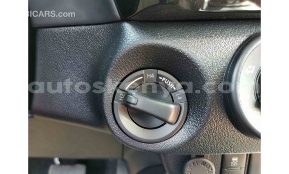 Buy Import Toyota Hilux White Car in Import - Dubai in Central Kenya Buy Import Toyota Hilux White Car in Import - Dubai in Central Kenya