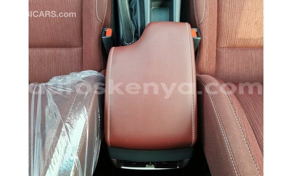 Buy Import Toyota Hilux White Car in Import - Dubai in Central Kenya Buy Import Toyota Hilux White Car in Import - Dubai in Central Kenya