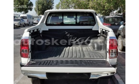 Buy Import Toyota Hilux White Car in Import - Dubai in Central Kenya Buy Import Toyota Hilux White Car in Import - Dubai in Central Kenya