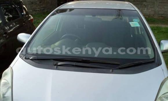 Oofamaa Honda Fit Silver Makiinaa iti Nairobi keessatti Nairobi keessatti Oofamaa Honda Fit Silver Makiinaa iti Nairobi keessatti Nairobi keessatti