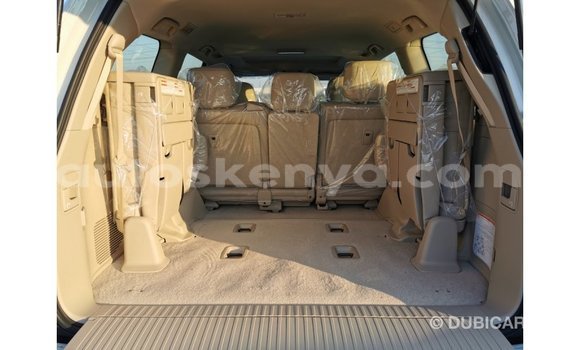 Buy Import Toyota Land Cruiser White Car in Import - Dubai in Central Kenya Buy Import Toyota Land Cruiser White Car in Import - Dubai in Central Kenya