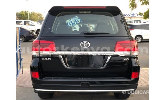 Imported Toyota Land Cruiser Black Makiinaa iti Import - Dubai keessatti Central Kenya keessatti Imported Toyota Land Cruiser Black Makiinaa iti Import - Dubai keessatti Central Kenya keessatti