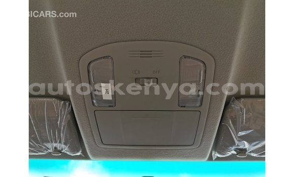 Imported Toyota Fortuner White Makiinaa iti Import - Dubai keessatti Central Kenya keessatti Imported Toyota Fortuner White Makiinaa iti Import - Dubai keessatti Central Kenya keessatti