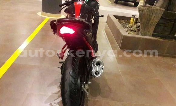 Oofamaa Suzuki GSX Black Doqdoqqee iti Nairobi keessatti Nairobi keessatti Oofamaa Suzuki GSX Black Doqdoqqee iti Nairobi keessatti Nairobi keessatti