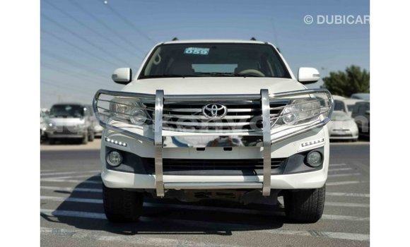 Buy Import Toyota Fortuner White Car in Import - Dubai in Central Kenya Buy Import Toyota Fortuner White Car in Import - Dubai in Central Kenya