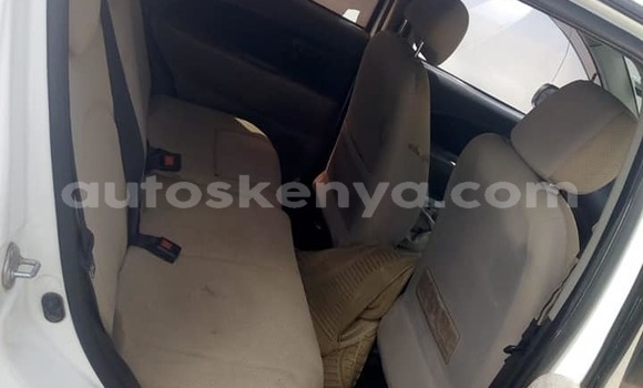 Oofamaa Toyota Passo White Makiinaa iti Nairobi keessatti Nairobi keessatti Oofamaa Toyota Passo White Makiinaa iti Nairobi keessatti Nairobi keessatti