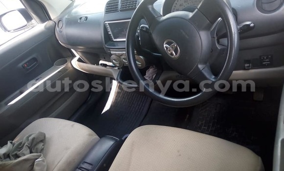 Oofamaa Toyota Passo White Makiinaa iti Nairobi keessatti Nairobi keessatti Oofamaa Toyota Passo White Makiinaa iti Nairobi keessatti Nairobi keessatti