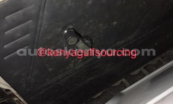 door Nairobi keessatti Nairobi keessatti door Nairobi keessatti Nairobi keessatti