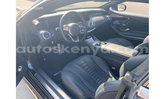 Nunua Imported Mercedes-Benz A200 Nyeusi Gari ndani ya Import - Dubai nchini Kati Kenya Nunua Imported Mercedes-Benz A200 Nyeusi Gari ndani ya Import - Dubai nchini Kati Kenya