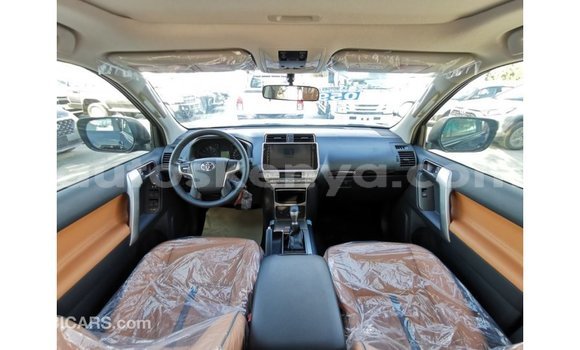 Buy Import Toyota Prado Black Car in Import - Dubai in Central Kenya Buy Import Toyota Prado Black Car in Import - Dubai in Central Kenya