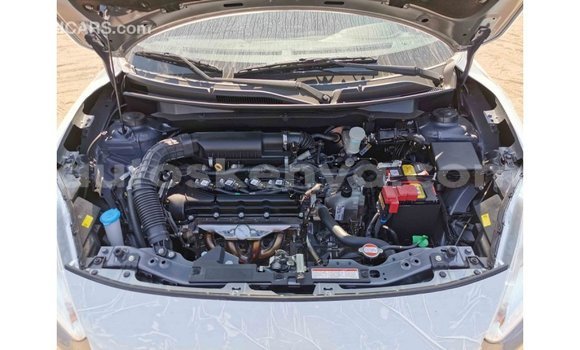 Nunua Imported Suzuki Dzire Nyingine Bike ndani ya Import - Dubai nchini Kati Kenya Nunua Imported Suzuki Dzire Nyingine Bike ndani ya Import - Dubai nchini Kati Kenya