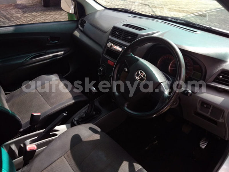 Big with watermark 2013 toyota avanza 7