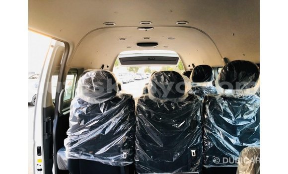 Imported Foton Tunland White Makiinaa iti Import - Dubai keessatti Central Kenya keessatti Imported Foton Tunland White Makiinaa iti Import - Dubai keessatti Central Kenya keessatti