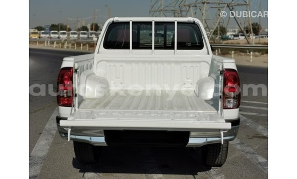 Buy Import Toyota Hilux White Car in Import - Dubai in Central Kenya Buy Import Toyota Hilux White Car in Import - Dubai in Central Kenya