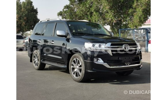 Buy Import Toyota Land Cruiser Black Car in Import - Dubai in Central Kenya Buy Import Toyota Land Cruiser Black Car in Import - Dubai in Central Kenya