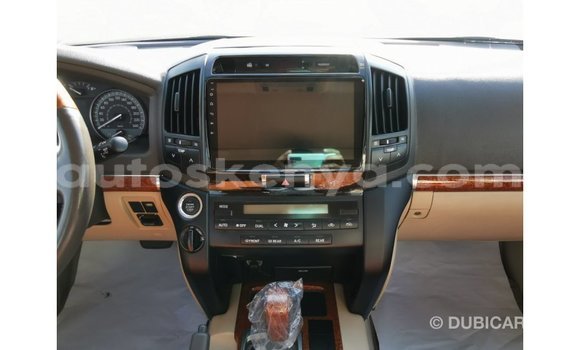 Nunua Imported Toyota Land Cruiser Nyingine Gari ndani ya Import - Dubai nchini Kati Kenya Nunua Imported Toyota Land Cruiser Nyingine Gari ndani ya Import - Dubai nchini Kati Kenya
