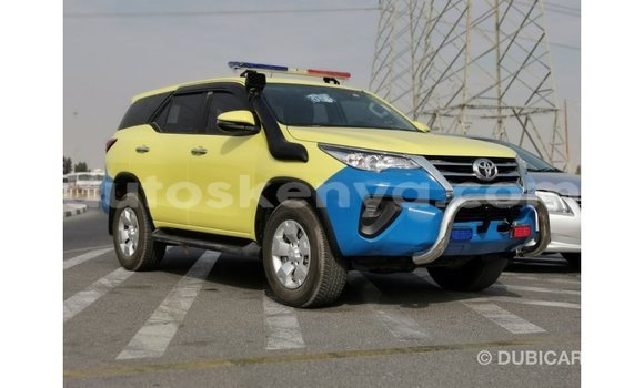 Nunua Imported Toyota Fortuner Nyingine Gari ndani ya Import - Dubai nchini Kati Kenya Nunua Imported Toyota Fortuner Nyingine Gari ndani ya Import - Dubai nchini Kati Kenya