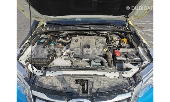 Nunua Imported Toyota Fortuner Nyingine Gari ndani ya Import - Dubai nchini Kati Kenya Nunua Imported Toyota Fortuner Nyingine Gari ndani ya Import - Dubai nchini Kati Kenya