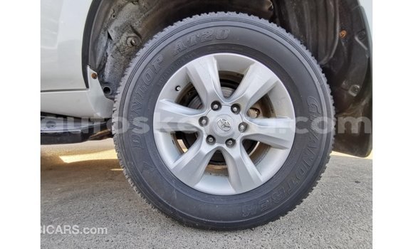 Buy Import Toyota Prado White Car in Import - Dubai in Central Kenya Buy Import Toyota Prado White Car in Import - Dubai in Central Kenya