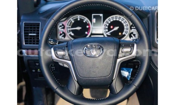 Nunua Imported Toyota DA Nyeusi Lori ndani ya Import - Dubai nchini Kati Kenya Nunua Imported Toyota DA Nyeusi Lori ndani ya Import - Dubai nchini Kati Kenya