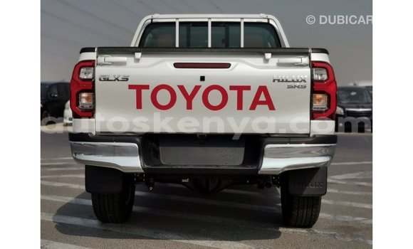 Buy Import Toyota Hilux White Car in Import - Dubai in Central Kenya Buy Import Toyota Hilux White Car in Import - Dubai in Central Kenya