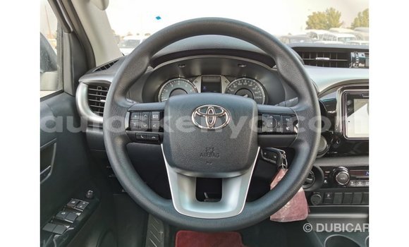 Buy Import Toyota Hilux White Car in Import - Dubai in Central Kenya Buy Import Toyota Hilux White Car in Import - Dubai in Central Kenya