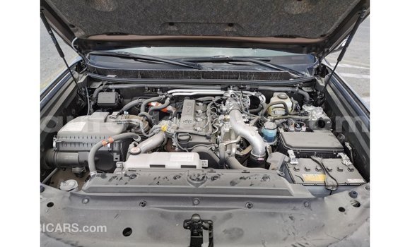 Buy Import Toyota Prado Brown Car in Import - Dubai in Central Kenya Buy Import Toyota Prado Brown Car in Import - Dubai in Central Kenya
